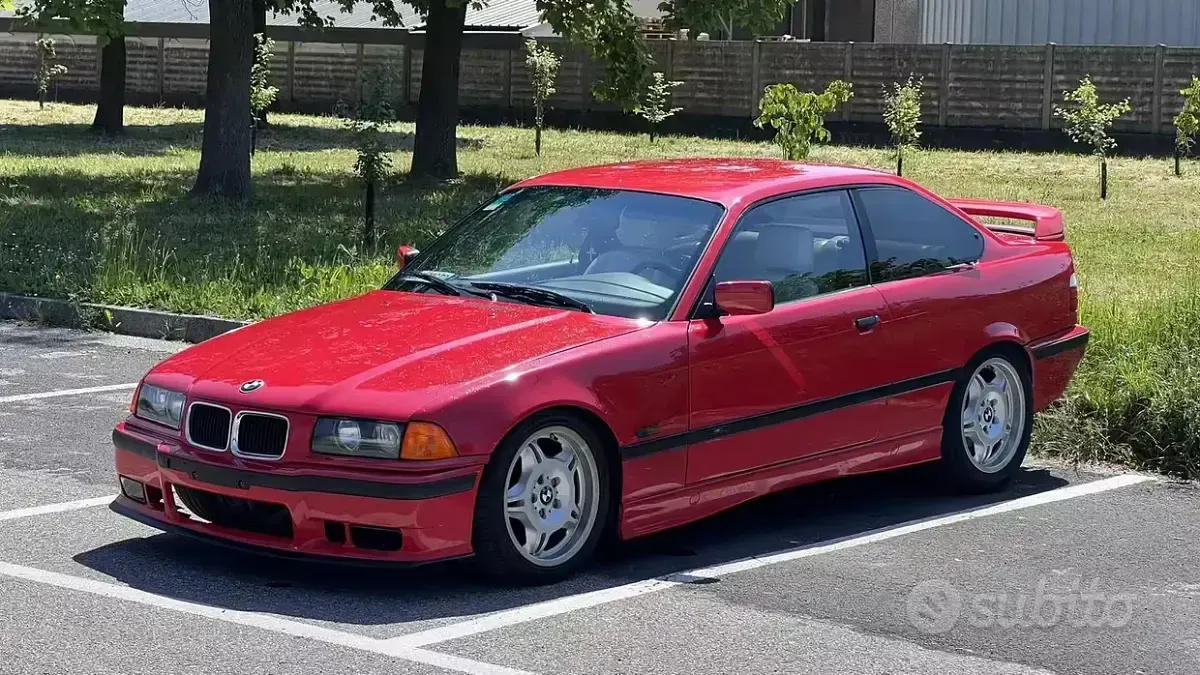 Usata BMW 320 150 CV (110 kW) 1996 Rosso Coupé