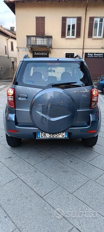 Usata Daihatsu Terios 2007 Grigio SUV