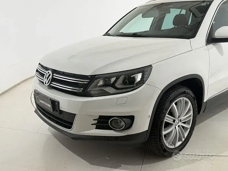 Usata VW Tiguan Sport 140 CV (102 kW) 2011 Bianco SUV