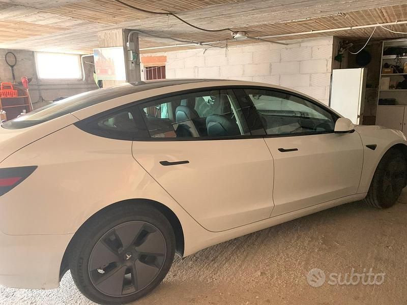 Usata Tesla Model 3 208 kW (283 CV) 2023 Bianco Berlina