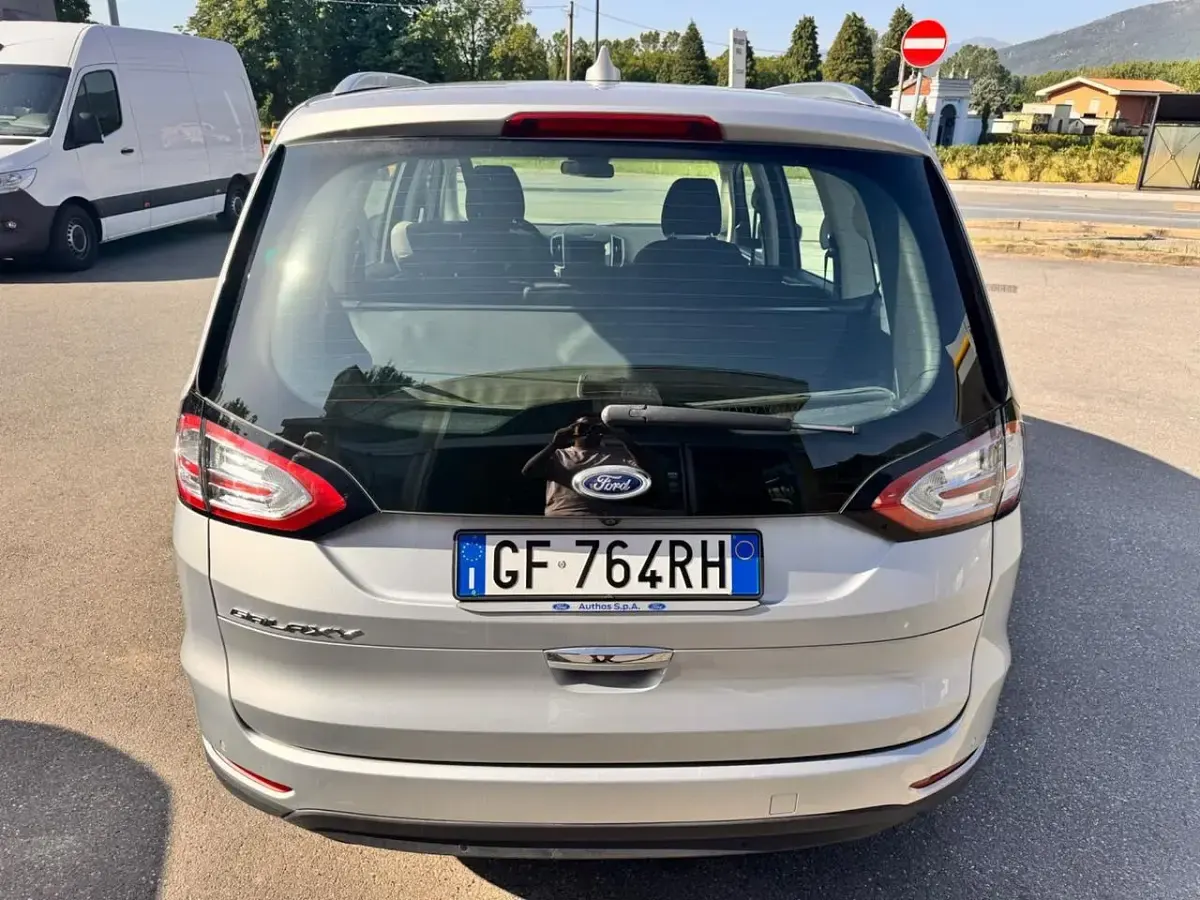 Usata Ford Galaxy Business Edition 150 CV (110 kW) 2021 Argento Monovolume