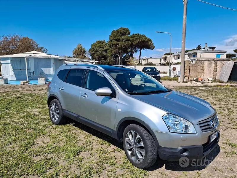 Usata Nissan Qashqai 150 CV (110 kW) 2009 Grigio SUV