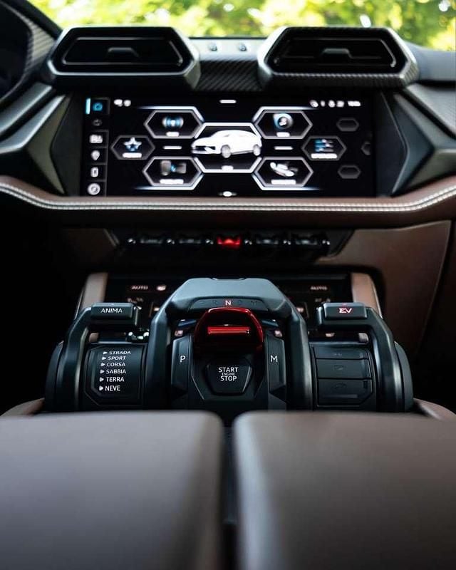 Usata Lamborghini Urus 799 CV (587 kW) 2025 Blu/azzurro SUV