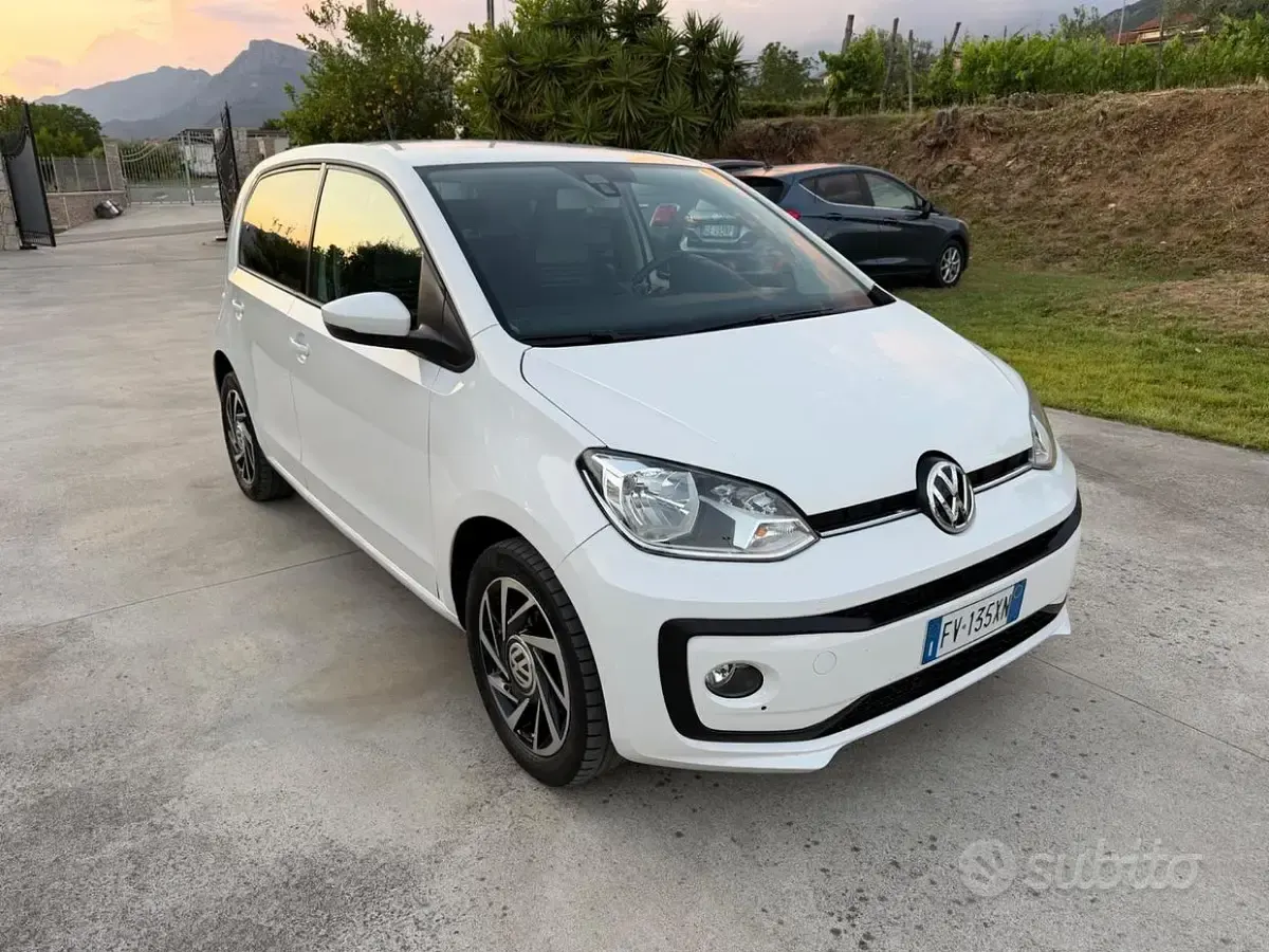 Usata VW up! 68 CV (50 kW) 2019 Bianco Utilitaria