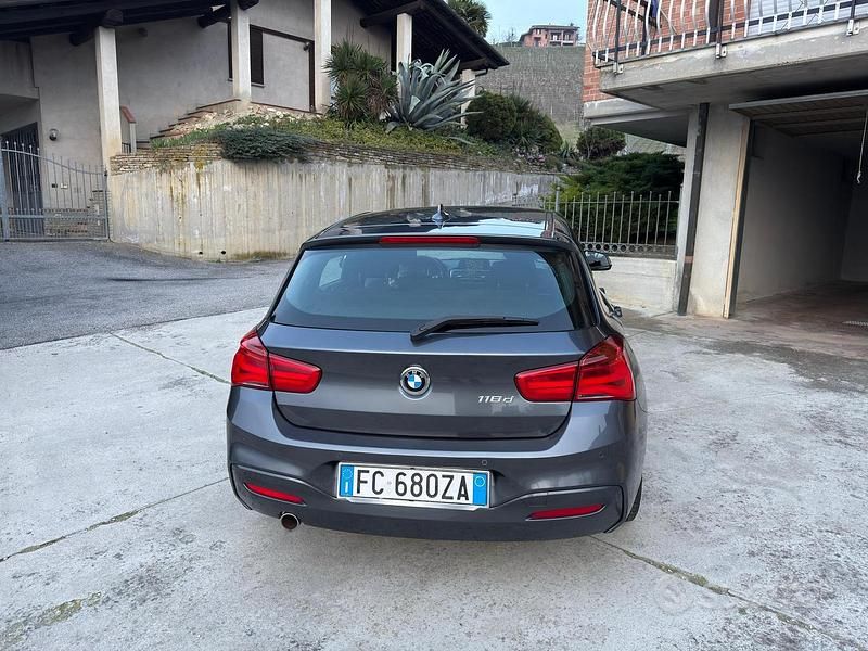 Usata BMW 118 M Sport 150 CV (110 kW) 2016 Grigio Utilitaria