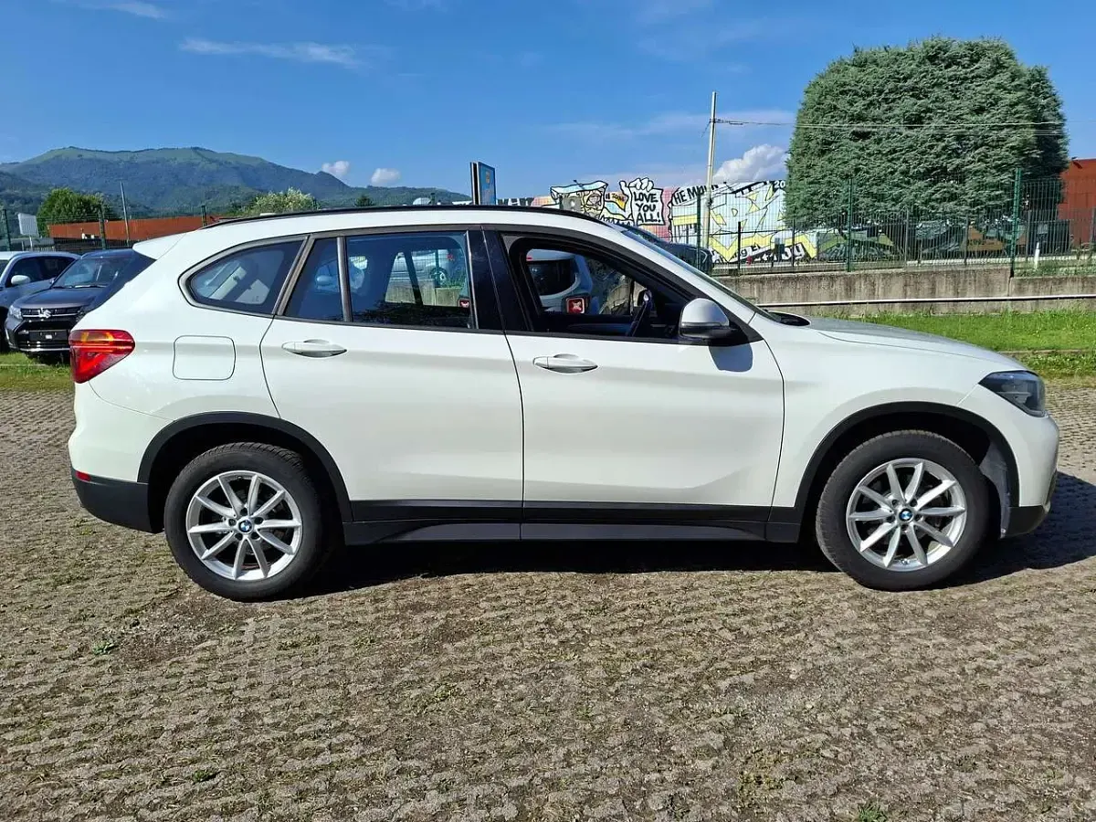 Usata BMW X1 Advantage 150 CV (110 kW) 2019 Bianco SUV