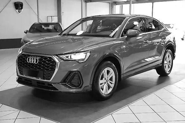 Usata Audi Q3 Sportback Business 150 CV (110 kW) 2021 Grigio SUV