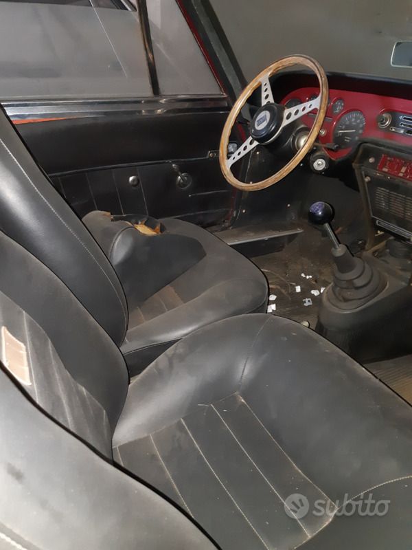 Rosso Usata 1970 Lancia Fulvia Coupé | 19.000 € - Immagine 1/4