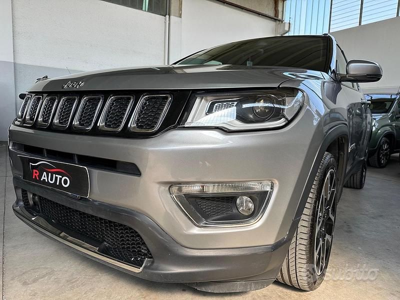 Usata Jeep Compass Limited 120 CV (88 kW) 2018 Blu SUV