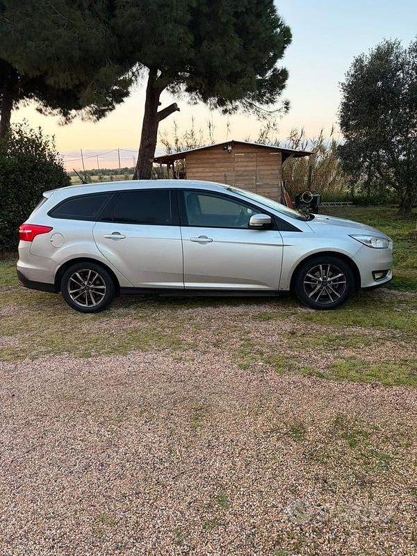 Usata Ford Focus 120 CV (88 kW) 2017 Berlina