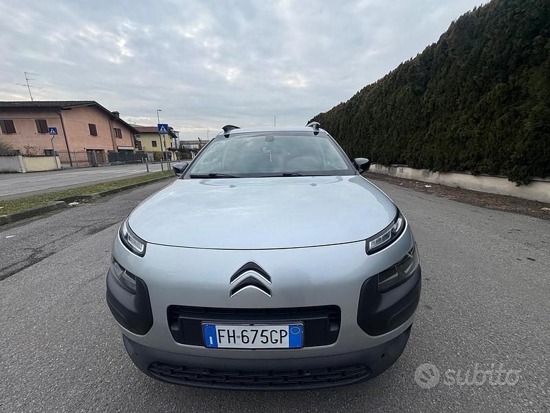 Usata Citroën C4 Feel 99 CV (72 kW) 2017 Grigio SUV