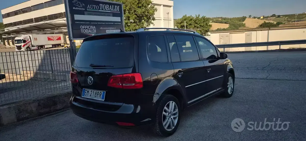 Usata VW Touran Highline 150 CV (110 kW) 2012 Nero Monovolume