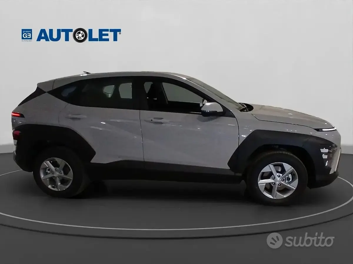 Nuova Hyundai Kona 100 CV (73 kW) 2025 Grigio SUV