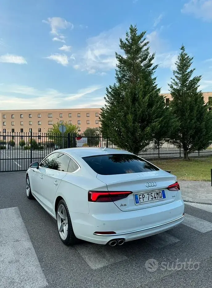 Usata Audi A5 Sportback Ambiente 190 CV (139 kW) 2018 Bianco Utilitaria