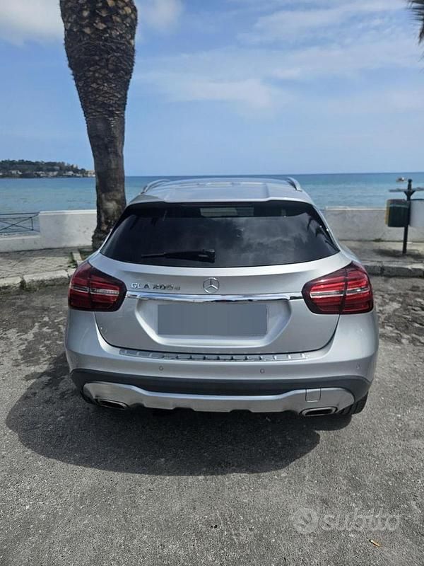 Usata Mercedes 200 136 CV (100 kW) 2018 Grigio Station wagon