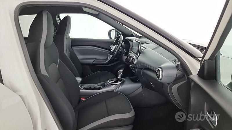 Usata Nissan Juke N-Connecta 114 CV (83 kW) 2022 Bianco SUV