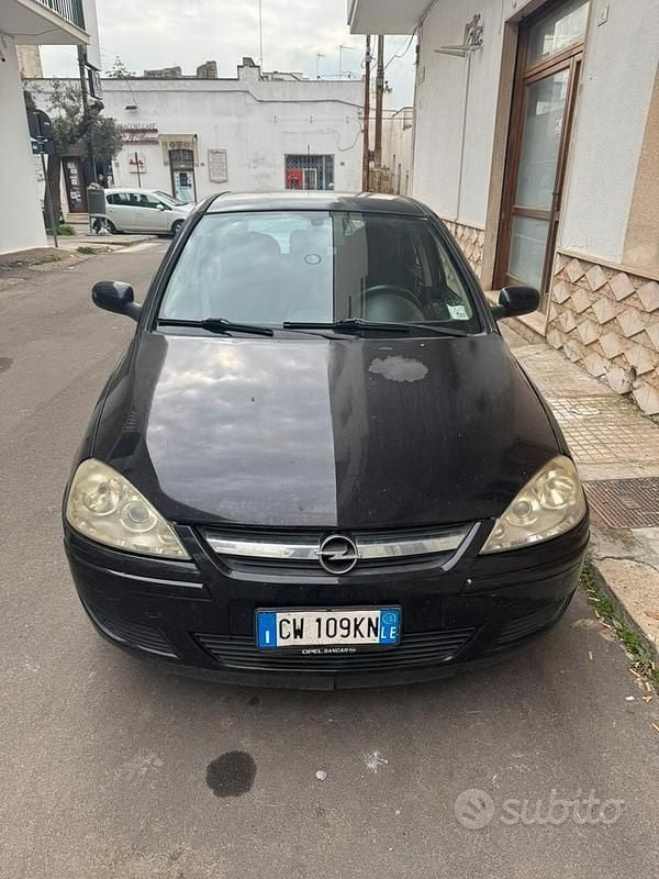 Usata Opel Corsa 2005 Nero Utilitaria