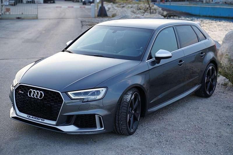Usata Audi RS3 Ambiente 400 CV (294 kW) 2019 Grigio Berlina