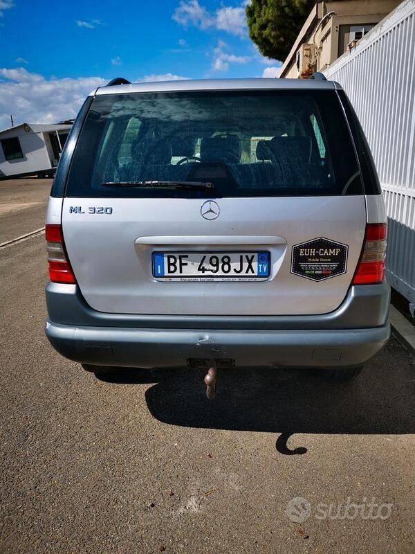 Usata Mercedes ML320 2000 Grigio SUV