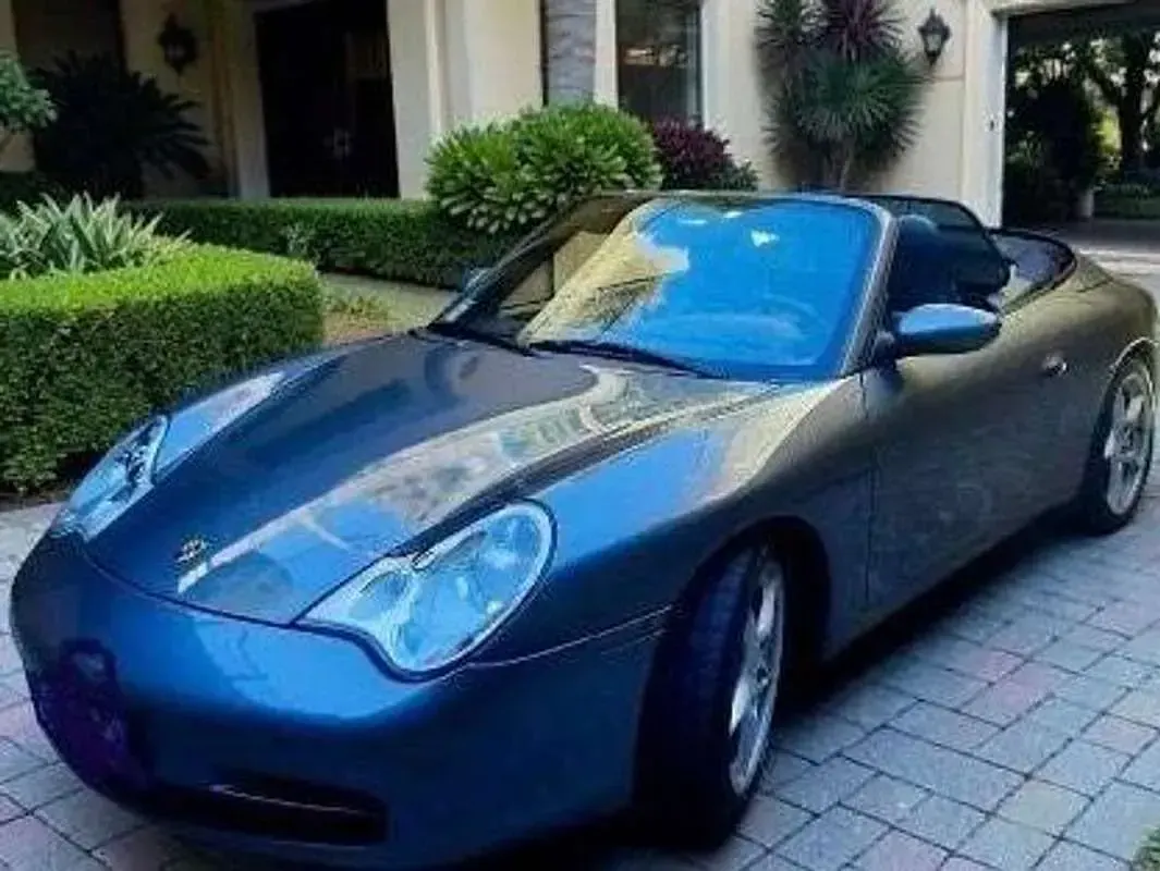 Usata Porsche 911 Carrera 4 Cabriolet 320 CV (235 kW) 2005 Argento Cabrio