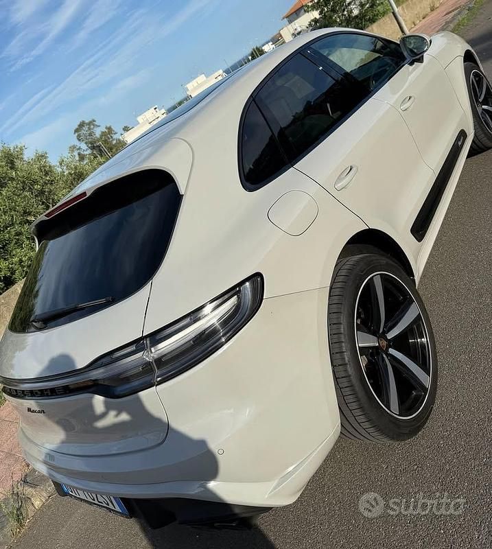 Usata Porsche Macan 265 CV (194 kW) 2023 Bianco SUV