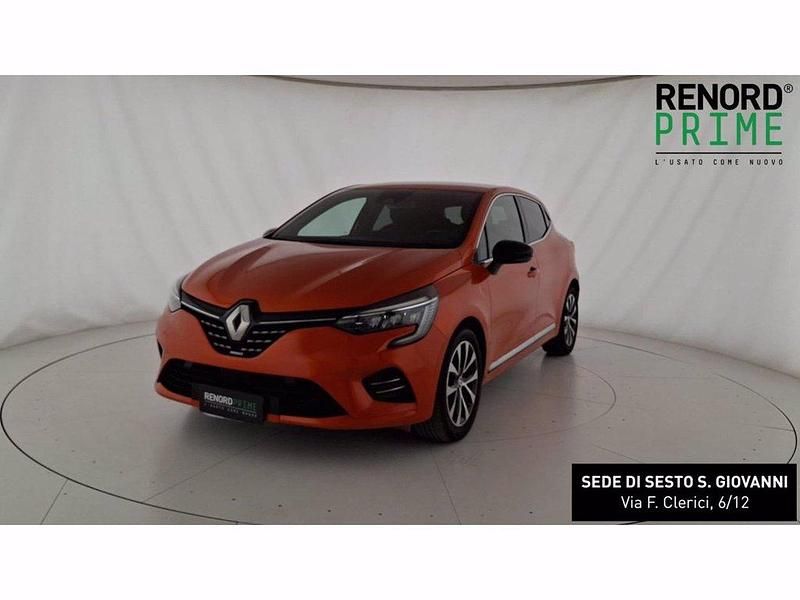 Usata Renault Clio V Techno 145 CV (106 kW) 2022 Arancione