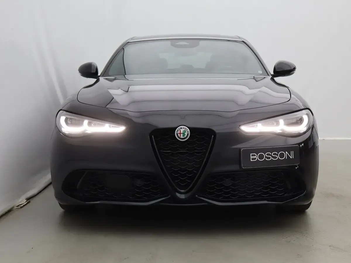 Usata Alfa Romeo Giulia Veloce 280 CV (205 kW) 2024 Nero Berlina