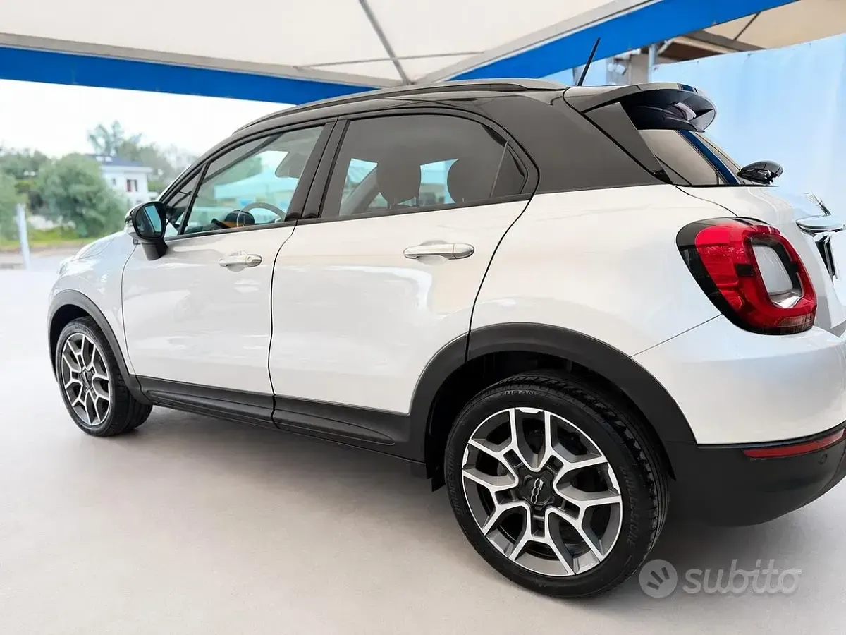Usata Fiat 130 Cross 130 CV (95 kW) 2022 Grigio Station wagon