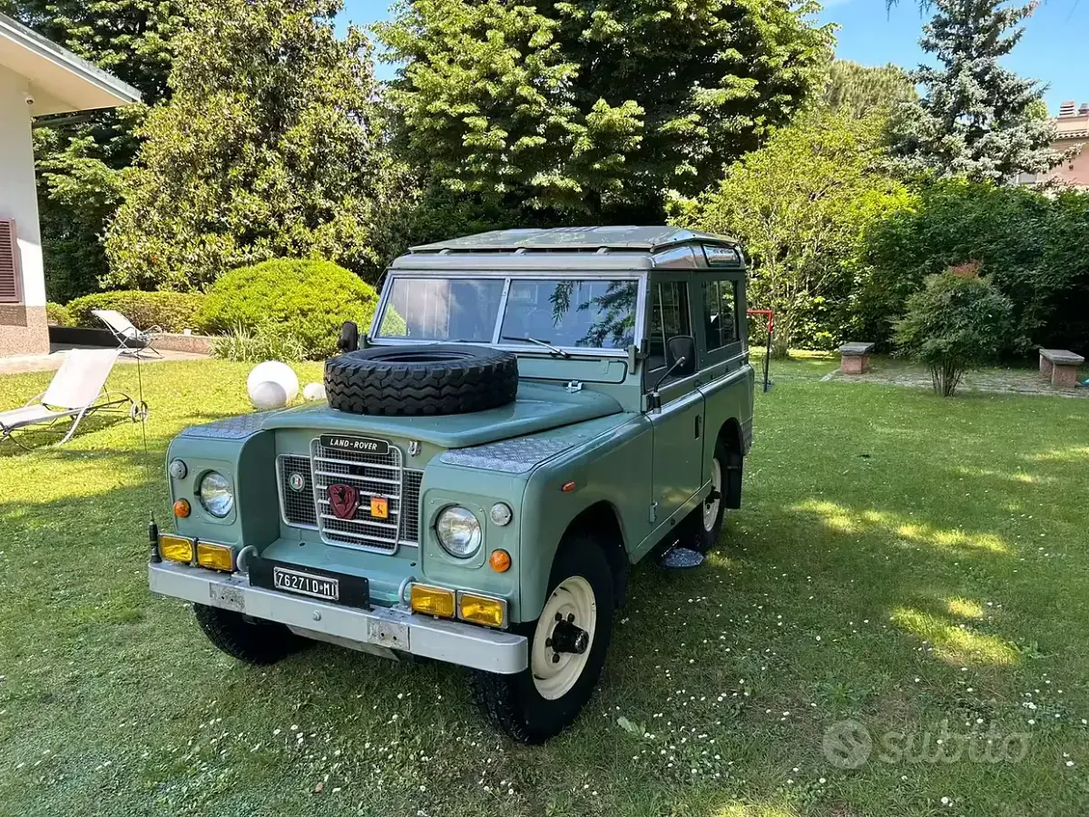 Usata Land Rover 88 1970 Verde SUV