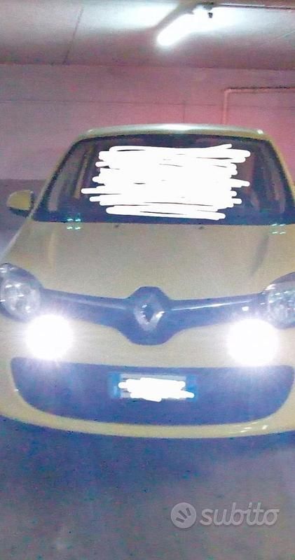 Usata Renault Twingo 69 CV (50 kW) 2015 Giallo Utilitaria