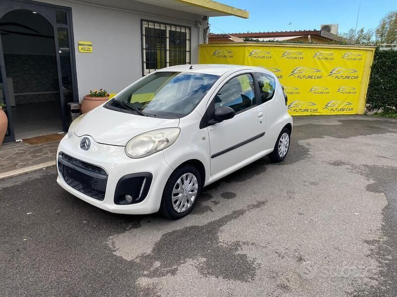Usata Citroën C1 68 CV (50 kW) 2012 Bianco Utilitaria