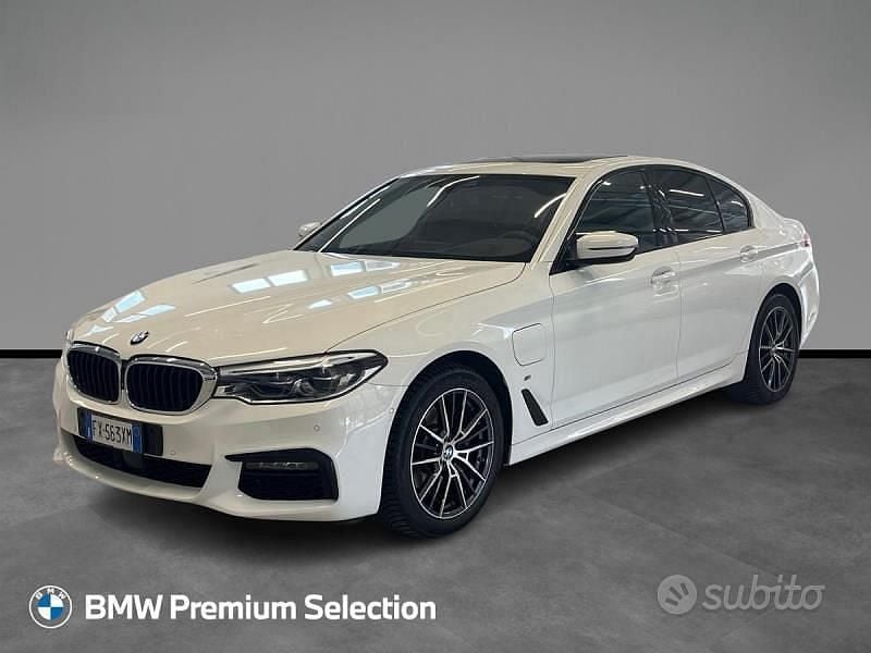 Usata BMW 530e Luxury Line 252 CV (185 kW) 2019 Berlina
