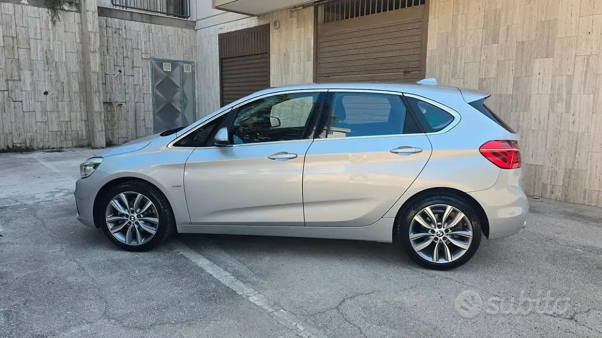 Usata BMW 218 Luxury Line 150 CV (110 kW) 2017 Monovolume