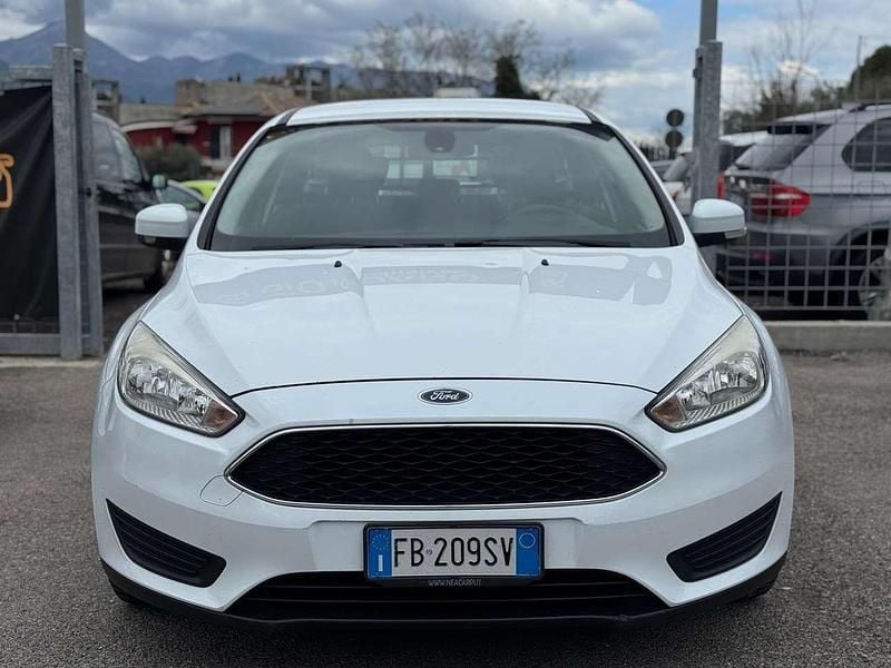 Usata Ford Focus Titanium S 120 CV (88 kW) 2015 Bianco Station wagon