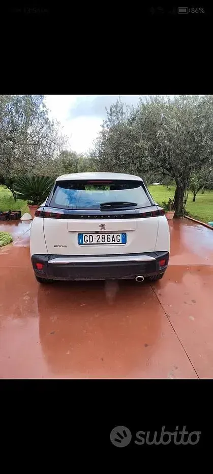 Usata Peugeot 2008 101 CV (74 kW) 2020 Bianco SUV