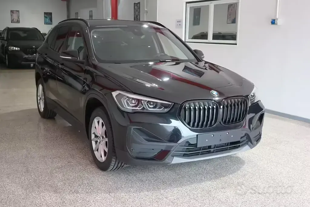 Usata BMW X1 Advantage 116 CV (85 kW) 2022 Nero SUV