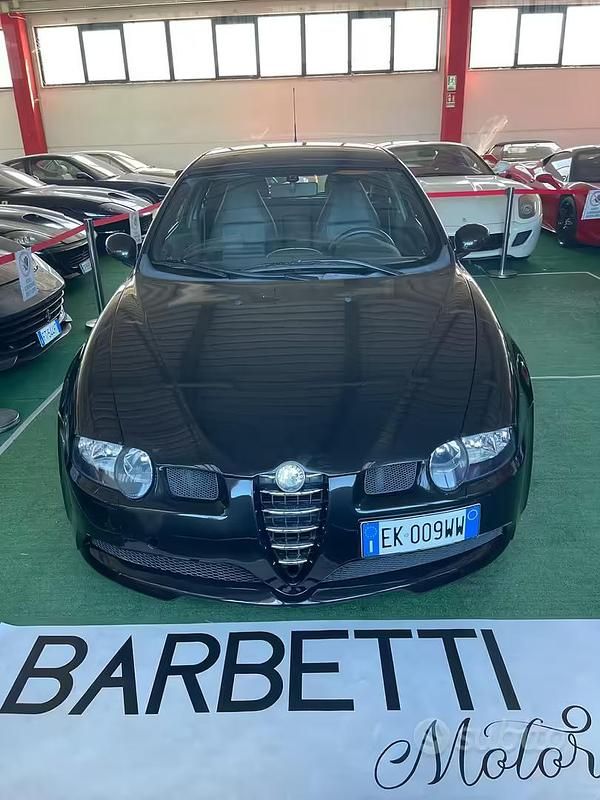 Usata Alfa Romeo 147 GTA 250 CV (183 kW) 2004 Nero Utilitaria