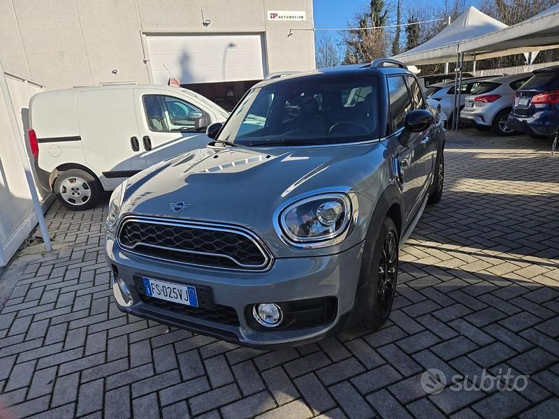 Usata Mini Cooper Countryman Hype 136 CV (100 kW) 2018 Grigio SUV
