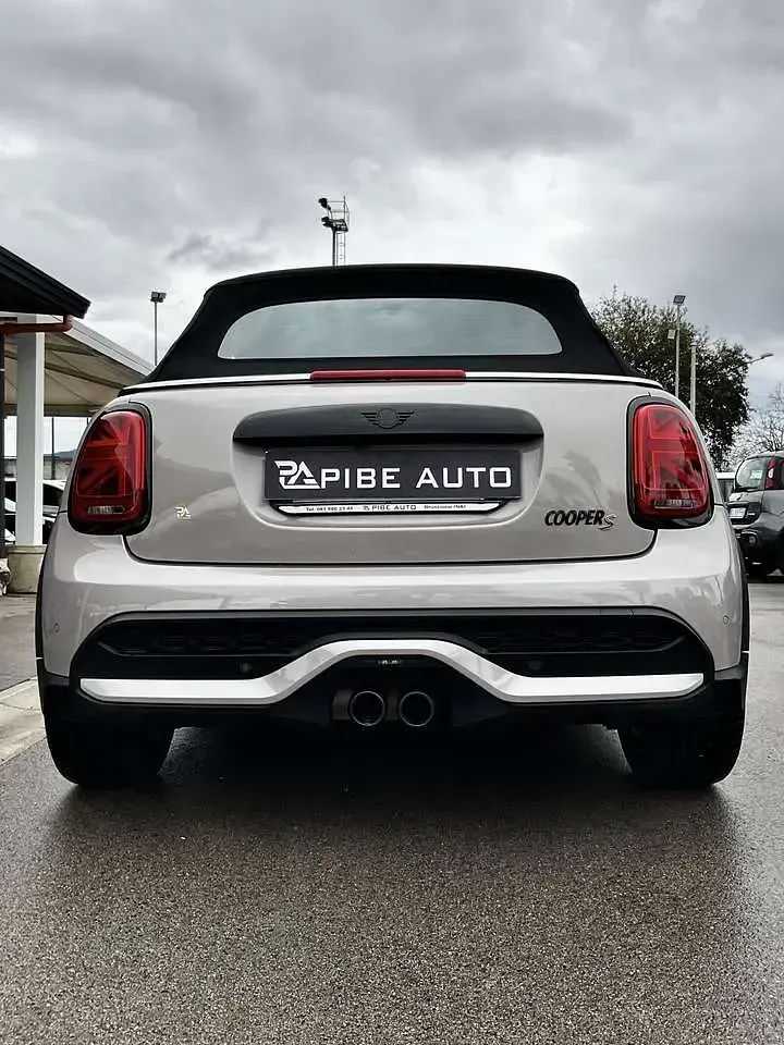 Usata Mini Cooper S Cabriolet 178 CV (130 kW) 2023 Beige Cabrio