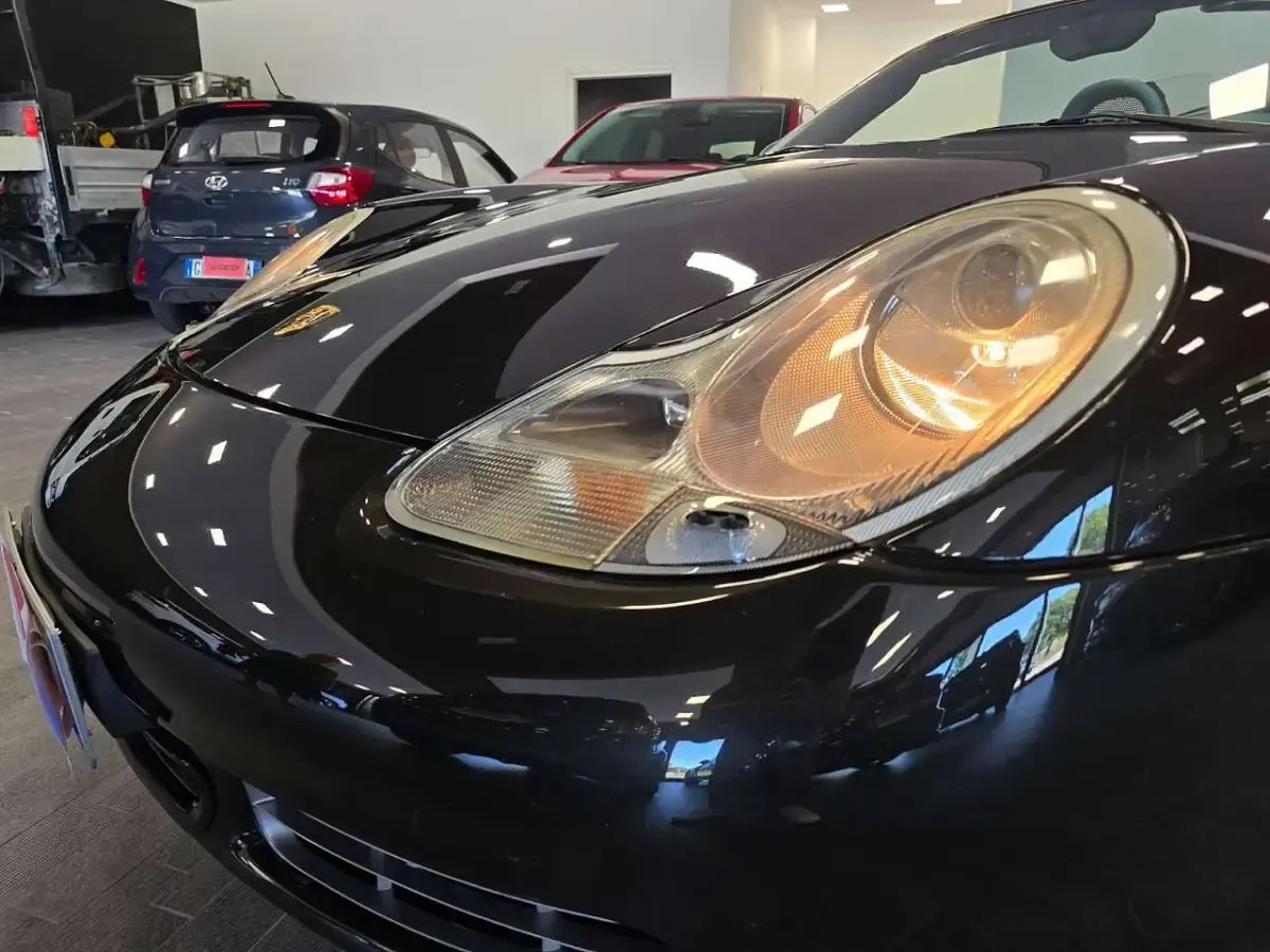 Usata Porsche Boxster 252 CV (185 kW) 2000 Nero Cabrio