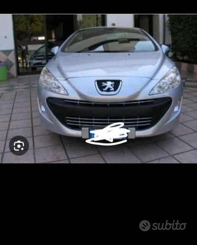 Usata Peugeot 308 90 CV (66 kW) 2009 Berlina