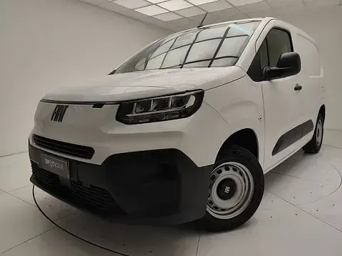 Usata Fiat Doblò 102 CV (75 kW) 2026 Monovolume