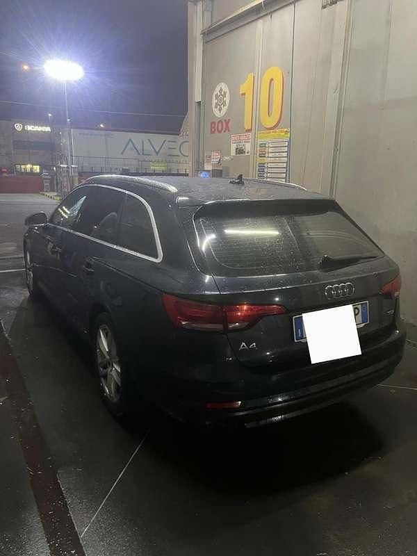 Usata Audi A4 Business Plus 150 CV (110 kW) 2016 Station wagon