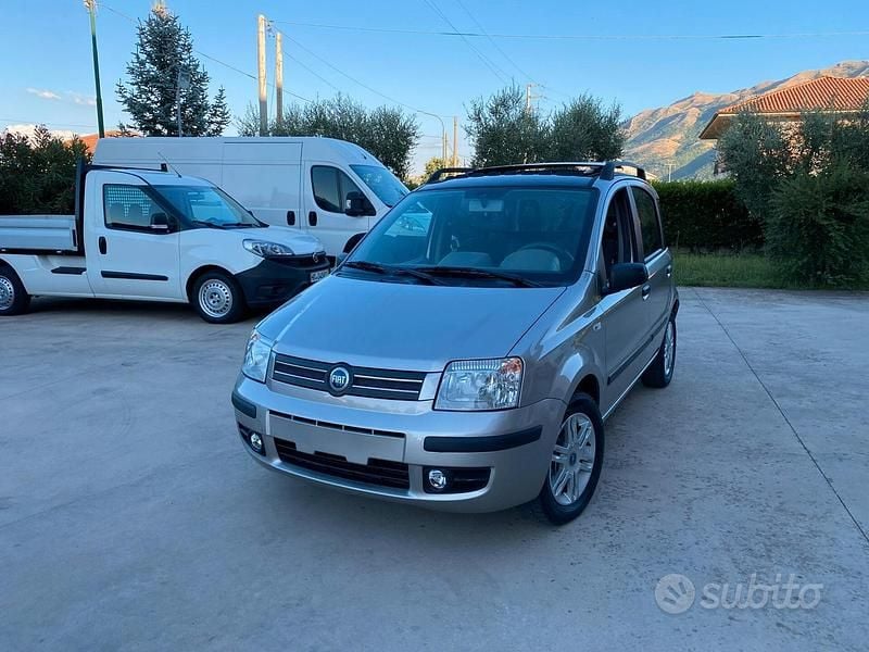Usata Fiat Panda Emotion 60 CV (44 kW) 2005 Grigio Utilitaria