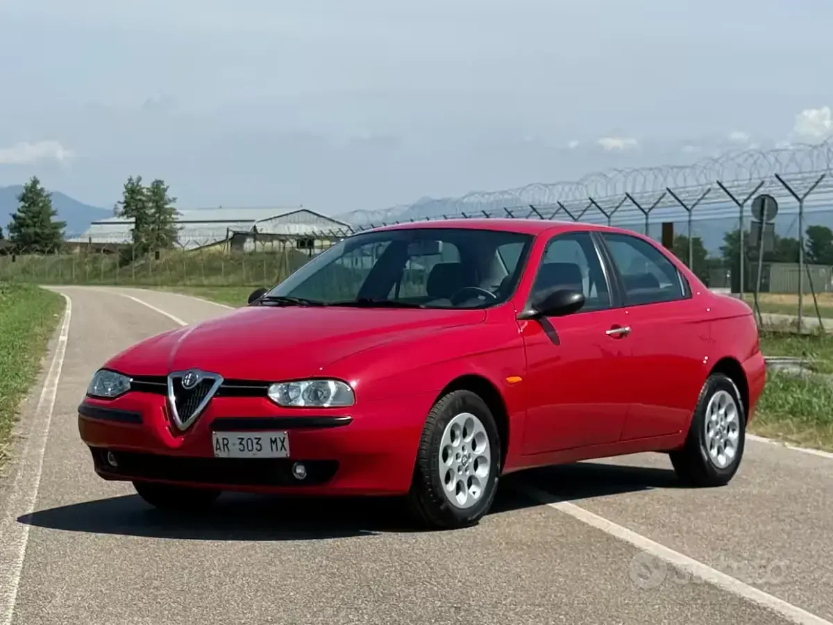 Usata Alfa Romeo 156 190 CV (139 kW) 1997 Rosso Berlina