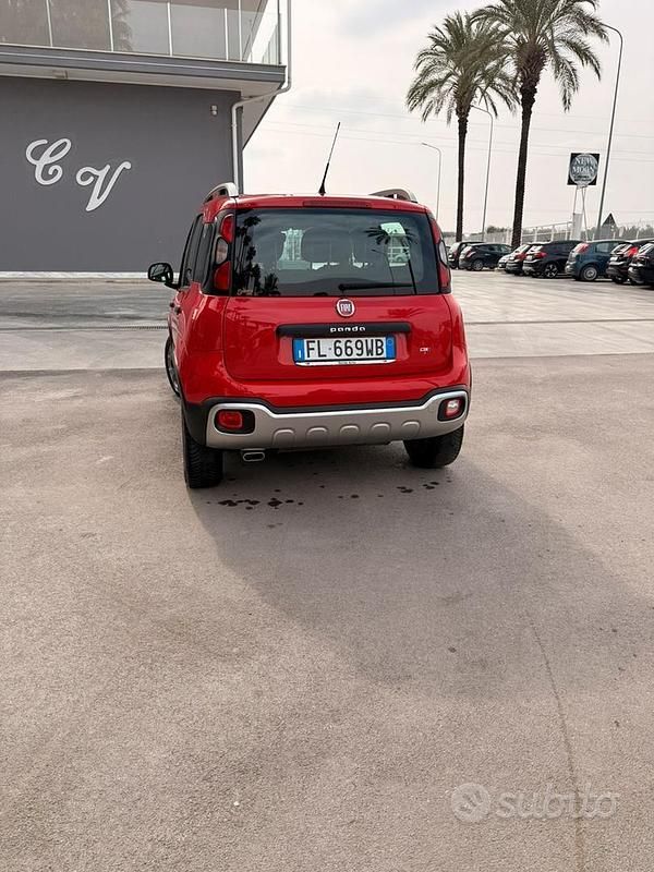 Usata Fiat Panda 95 CV (69 kW) 2017 Rosso Utilitaria