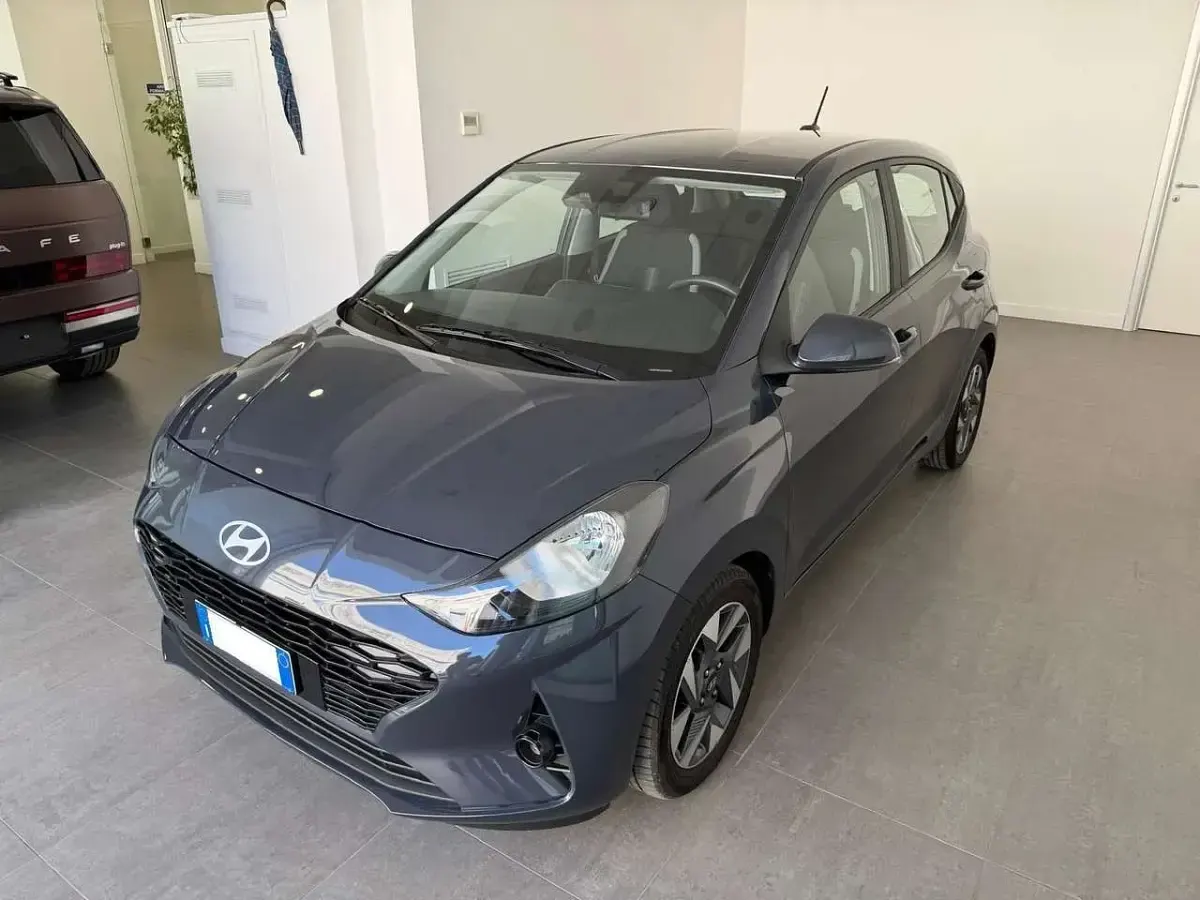 Usata Hyundai i10 63 CV (46 kW) 2025 Other Utilitaria