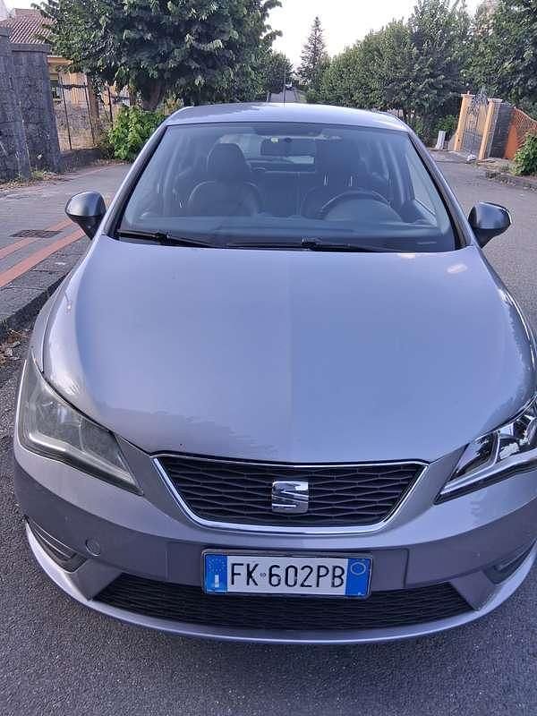 Usata Seat Ibiza CONNECT 90 CV (66 kW) 2017 Grigio Berlina