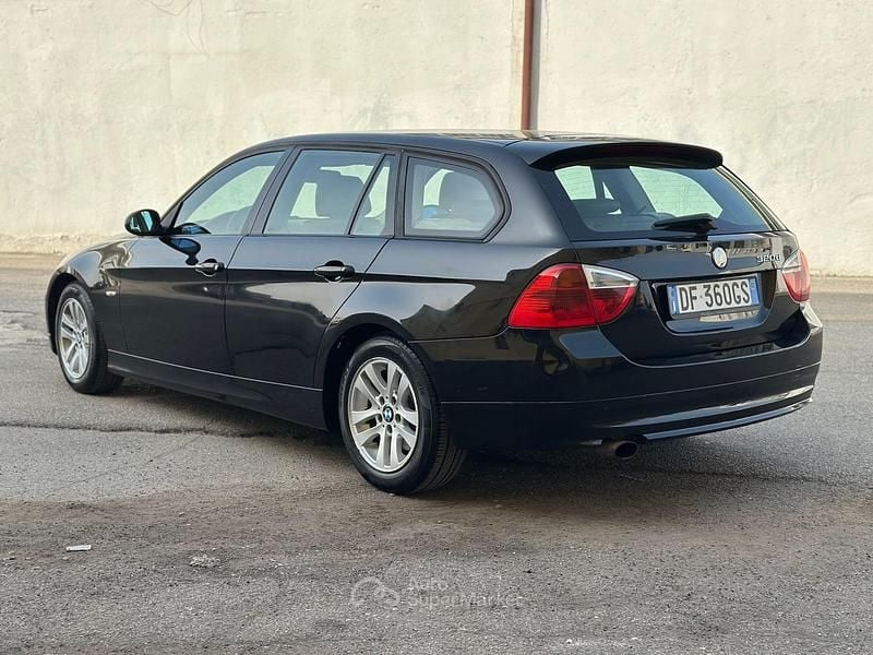 Usata BMW 320 163 CV (119 kW) 2007 Nero Station wagon