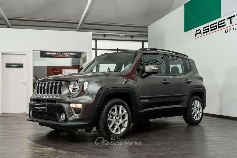 Usata Jeep Renegade Limited 120 CV (88 kW) 2020 Pearl grey SUV